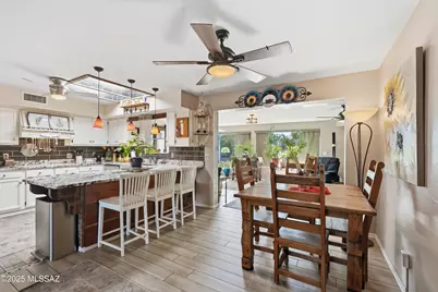 42 E La Grosella, Green Valley, AZ 85614 - Photo 7