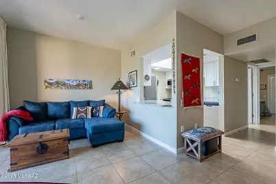 1393 W Desert Hills Drive, Green Valley, AZ 85622 - Photo 9