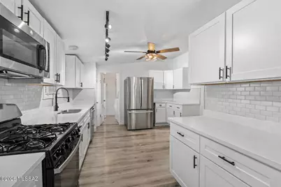 13377 N Sandario Road #21, Marana, AZ 85653 - Photo 5