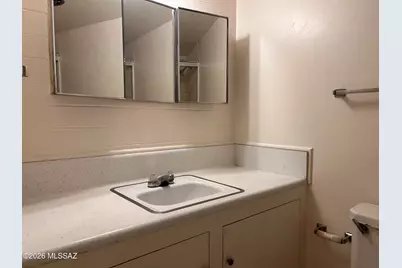 8150 E Broadway Boulevard #H-103, Tucson, AZ 85710 - Photo 9