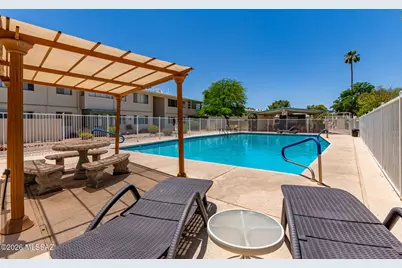 8150 E Broadway Boulevard #H-103, Tucson, AZ 85710 - Photo 11