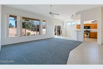 2065 E Bighorn Mountain Drive, Oro Valley, AZ 85755 - Photo 11