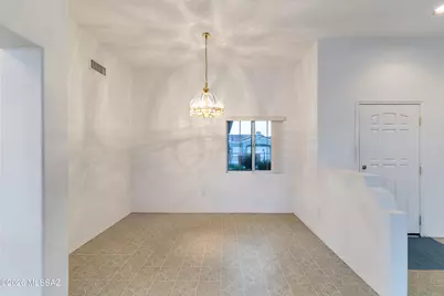 2065 E Bighorn Mountain Drive, Oro Valley, AZ 85755 - Photo 15