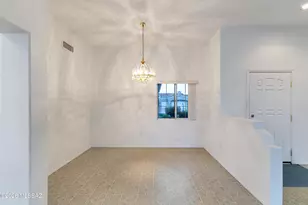 2065 E Bighorn Mountain Dr, Oro Valley, AZ 85755 - Photo 15