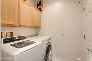 686 W Shadow Wood St, Green Valley, AZ 85614 - Photo 11