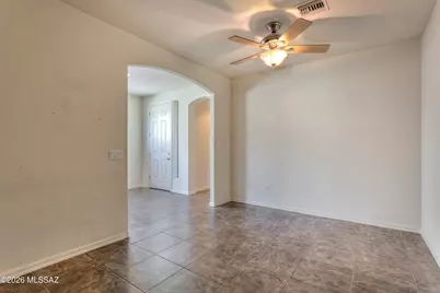 686 W Shadow Wood Street, Green Valley, AZ 85614 - Photo 17