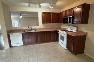 9277 N Centipede Ave, Tucson, AZ 85742 - Photo 7