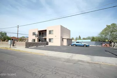 2462 N Balboa Avenue, Tucson, AZ 85705 - Photo 1