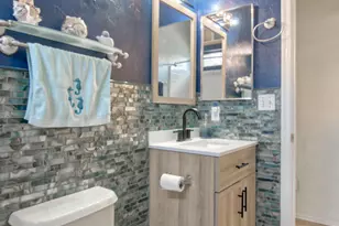 7956 N Panamint Dr, Tucson, AZ 85743 - Photo 19