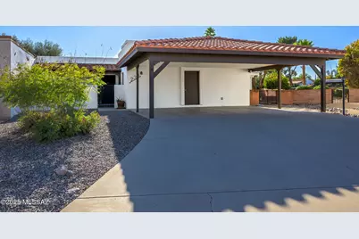 230 E Paseo De Golf, Green Valley, AZ 85614 - Photo 1