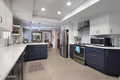 2775 W Casas Circle, Tucson, AZ 85742 - Photo 9