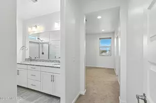 10198 E Boulder Hop Trl, Tucson, AZ 85747 - Photo 25