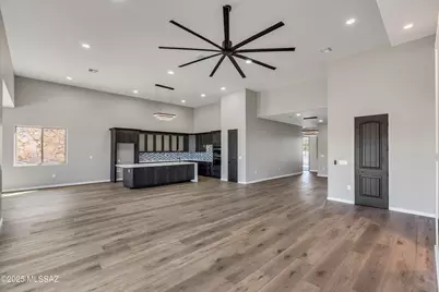 2399 Della Roccia Court, Oro Valley, AZ 85737 - Photo 9