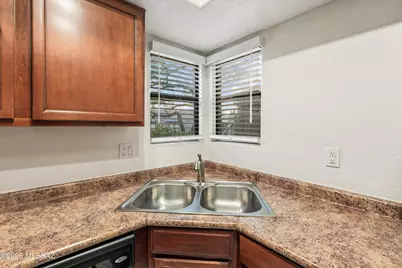 5800 N Kolb Road #1104, Tucson, AZ 85750 - Photo 13