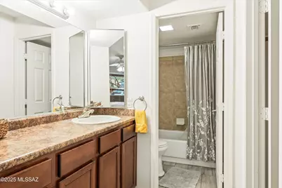 5800 N Kolb Road #1104, Tucson, AZ 85750 - Photo 17