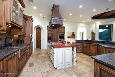 13971 N Jims Deadend Place, Marana, AZ 85658 - Photo 13