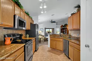 10202 N Turquoise Moon Way, Tucson, AZ 85743 - Photo 3