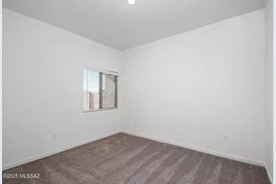 7613 S Starrush Drive, Tucson, AZ 85757 - Photo 11