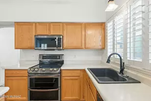 8952 E Rainsage St, Tucson, AZ 85747 - Photo 15