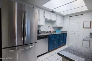 1200 E River Rd, Tucson, AZ 85718 - Photo 15