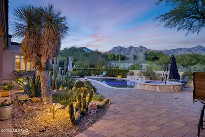 5043 N Marlin Canyon Place, Tucson, AZ 85750 - Photo 3