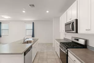 7996 S Golden Bell Dr, Tucson, AZ 85747 - Photo 11