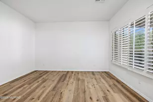 941 N Desert Deer Pass, Green Valley, AZ 85614 - Photo 17