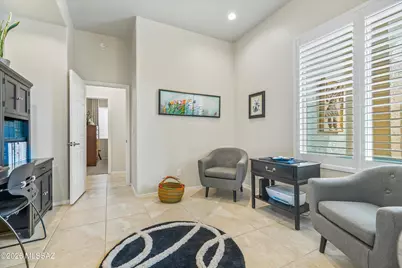 13711 N Bushwacker Place, Oro Valley, AZ 85755 - Photo 9