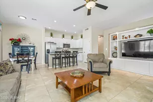 13711 N Bushwacker Pl, Oro Valley, AZ 85755 - Photo 13