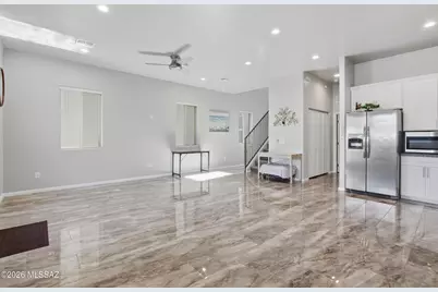 173 E Stone Court, Tucson, AZ 85705 - Photo 5