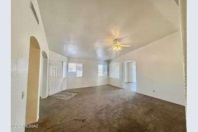 9011 E Weyburn Drive, Tucson, AZ 85730 - Photo 9