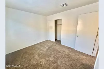 9011 E Weyburn Drive, Tucson, AZ 85730 - Photo 23