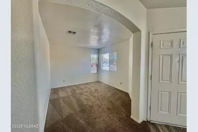 9011 E Weyburn Drive, Tucson, AZ 85730 - Photo 11