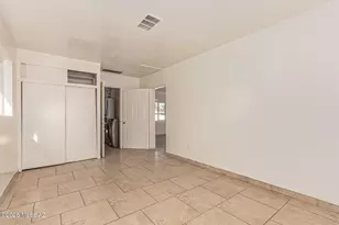 6517 E Cooper St, Tucson, AZ 85710 - Photo 19