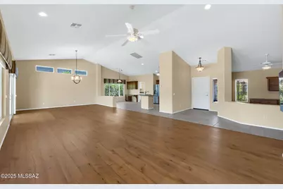 37889 S Skyline Drive, Tucson, AZ 85739 - Photo 11