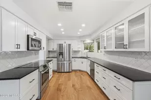 9840 N High Meadow Trail, Tucson, AZ 85742 - Photo 5