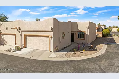 518 W Parkwood Court, Green Valley, AZ 85614 - Photo 1