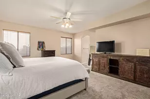 11962 N Crescendo Dr, Tucson, AZ 85737 - Photo 15