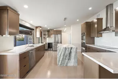 1502 E Indian Wells Road, Tucson, AZ 85718 - Photo 5