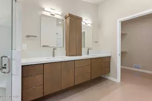 1502 E Indian Wells Rd, Tucson, AZ 85718 - Photo 33