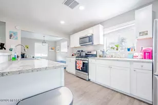 6111 E 28th St, Tucson, AZ 85711 - Photo 13