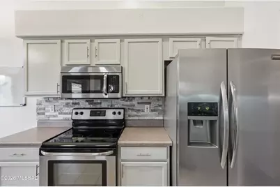 12103 N Kylene Canyon Drive, Oro Valley, AZ 85755 - Photo 7