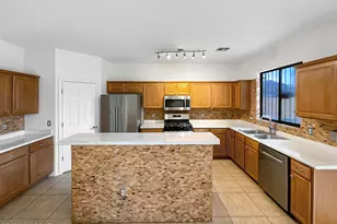 6643 W Capetown Way, Tucson, AZ 85757 - Photo 9