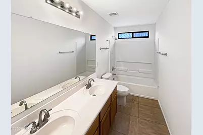 6643 W Capetown Way, Tucson, AZ 85757 - Photo 17
