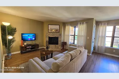 6651 N Campbell Avenue #240, Tucson, AZ 85718 - Photo 5