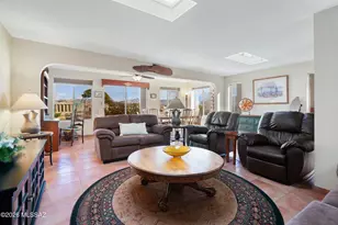 841 W la Calandria, Green Valley, AZ 85622 - Photo 7