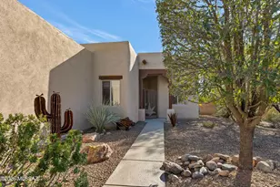 832 E Vault Mine Ct, Green Valley, AZ 85614 - Photo 13