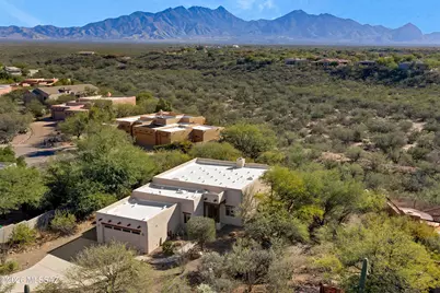 832 E Vault Mine Court, Green Valley, AZ 85614 - Photo 3