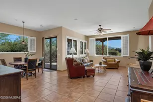 832 E Vault Mine Ct, Green Valley, AZ 85614 - Photo 11