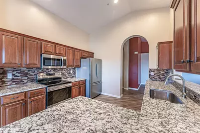 3467 S Waterfall Drive, Green Valley, AZ 85614 - Photo 13